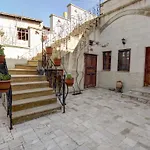 Guest house Hikmet's House