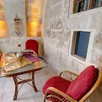 Hikmet's House 4*