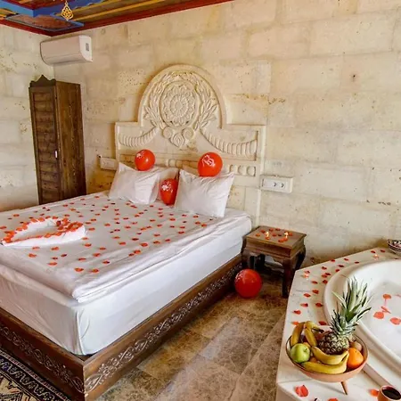 Hikmet's House 4*