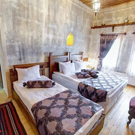 Hikmet's House 4* Аванос