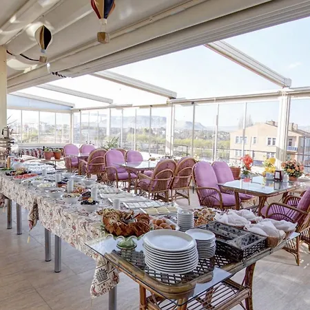 Πανσιόν Hikmet's House 4*