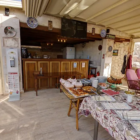 Πανσιόν Hikmet's House 4*